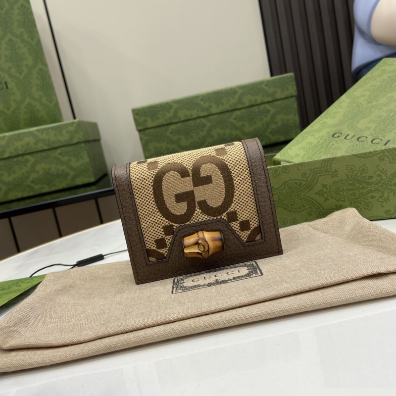 G*u*i wallets & purse